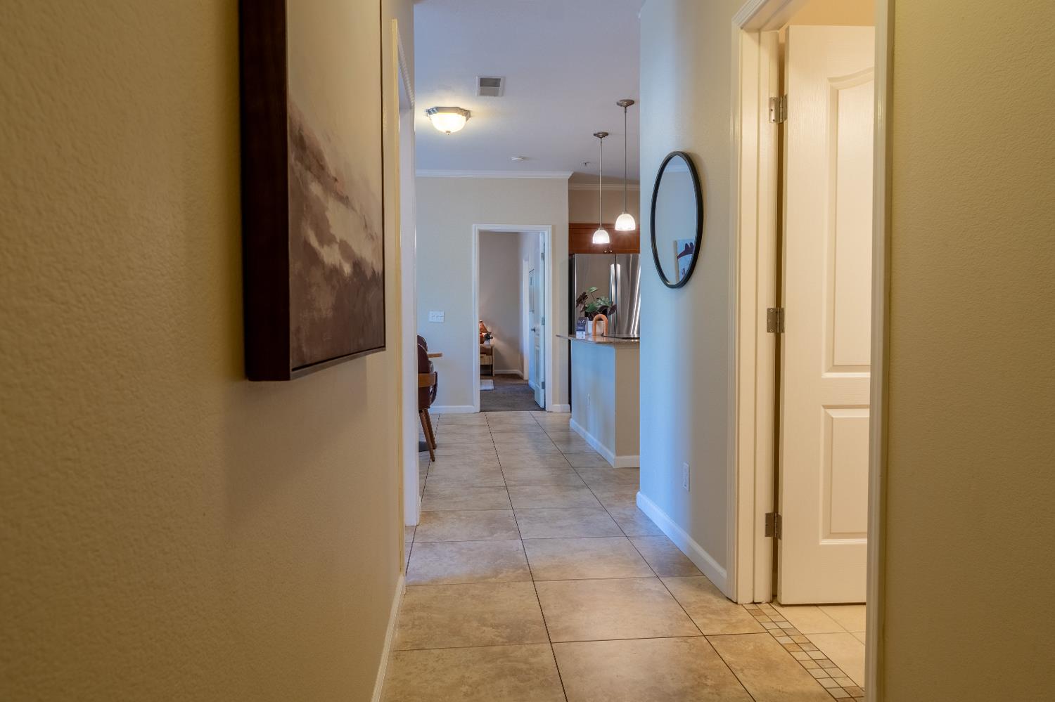 1818 Moore Boulevard 204