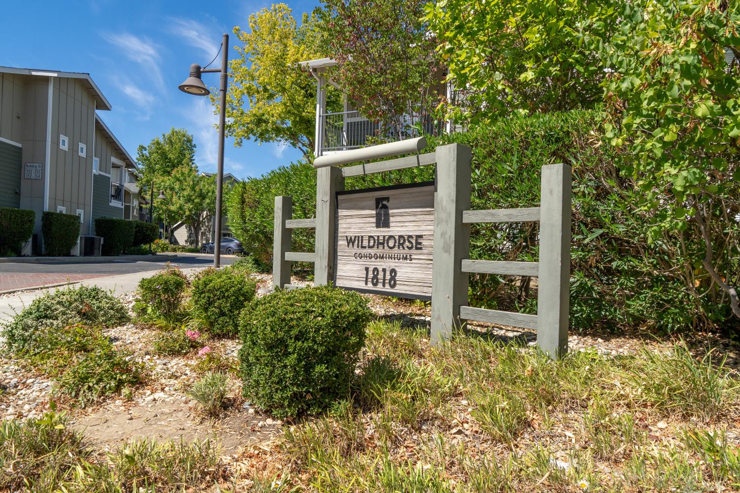 1818 Moore Boulevard 204