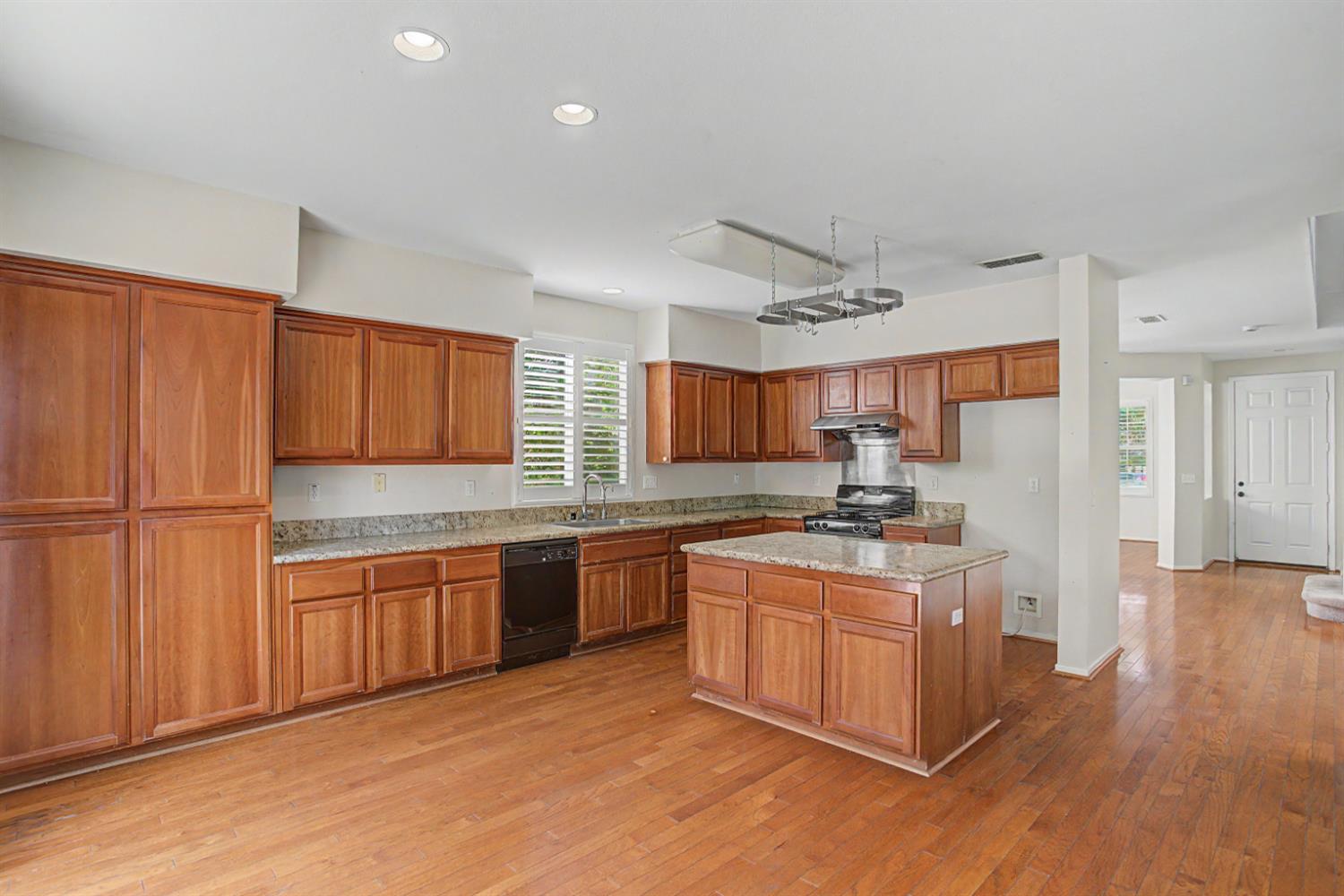 2911 Macon Drive