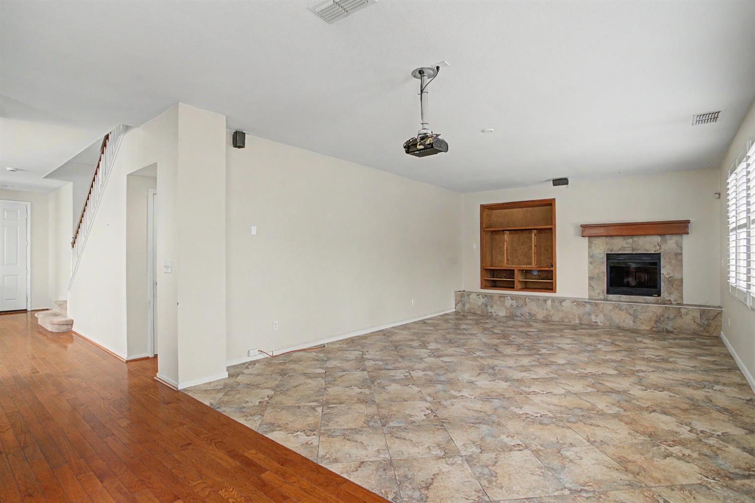 2911 Macon Drive