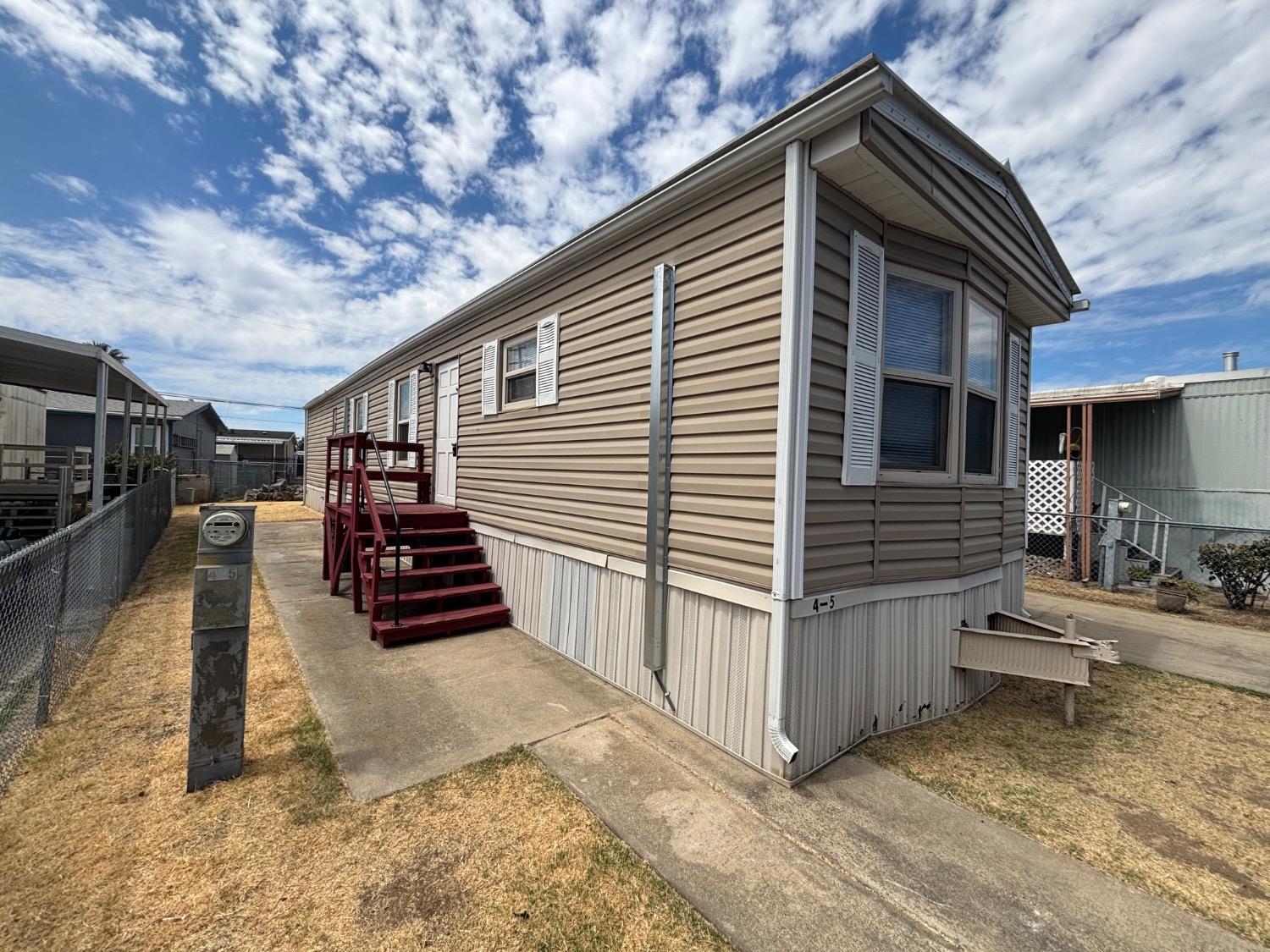 View North Highlands, CA 95660 mobile home