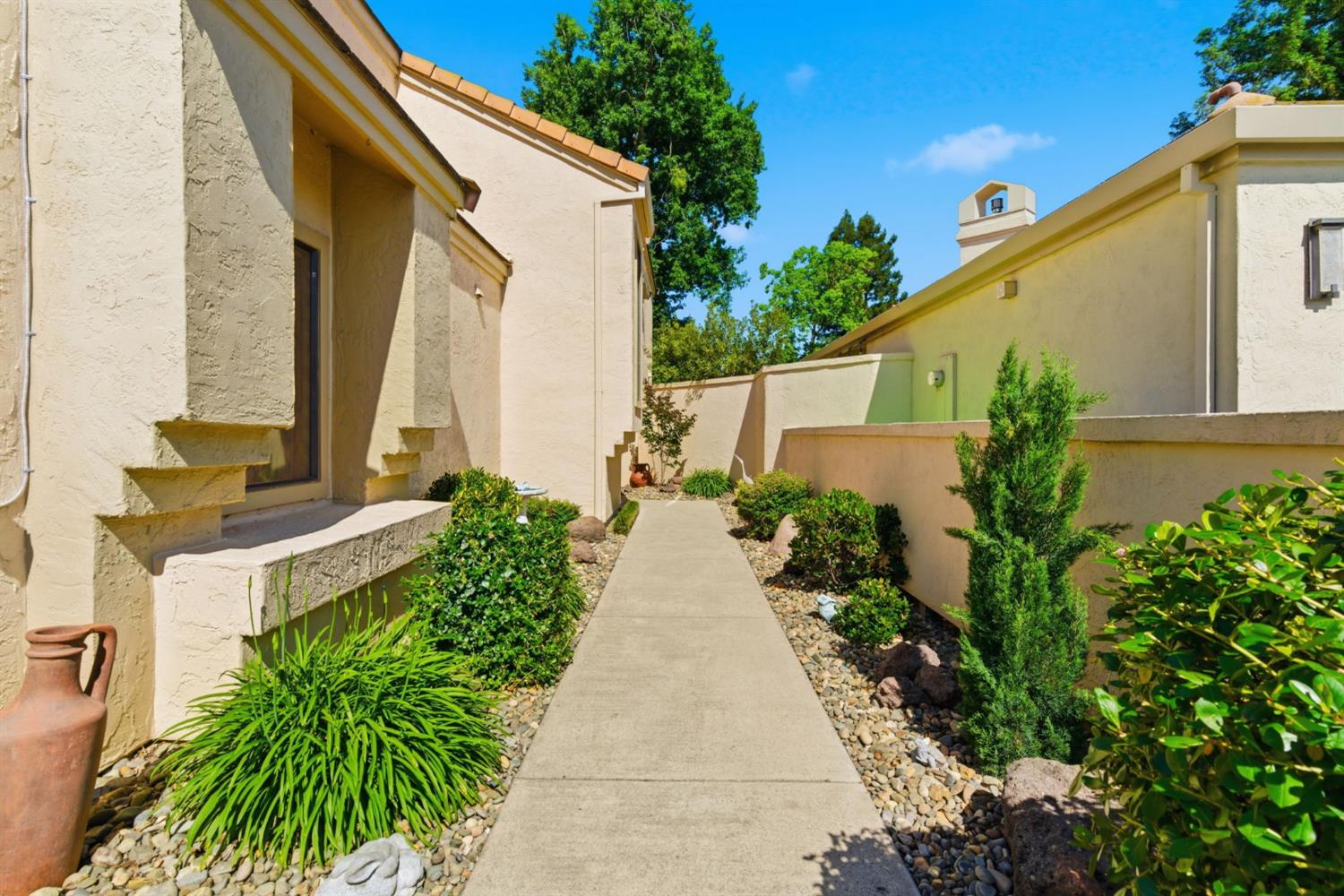1009 Copper Lake Court