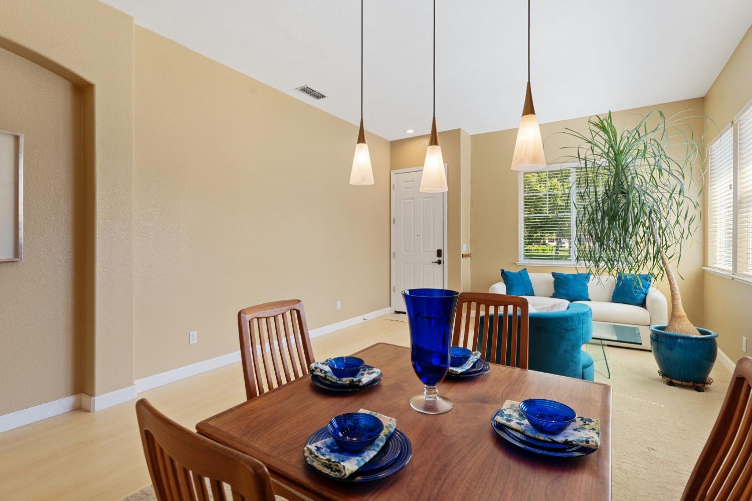 450 Forastera Circle