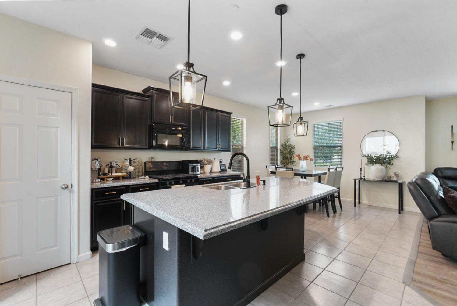 5713 Antique Rose Way