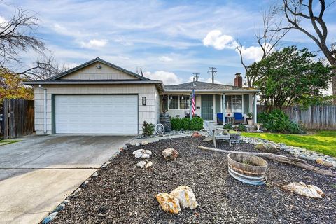 4952 Oleander Drive Carmichael CA 95608