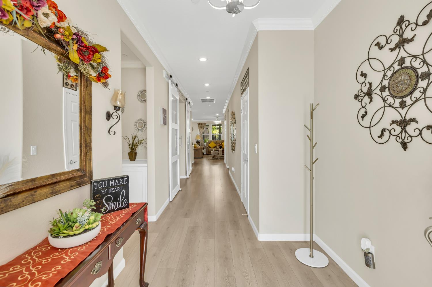 401 Confederation Court