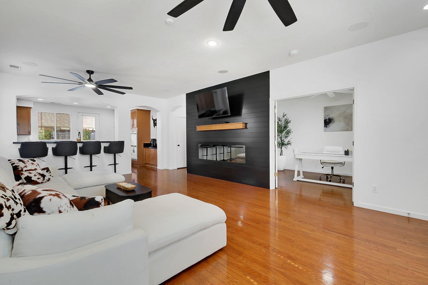 9674 Poplar Court