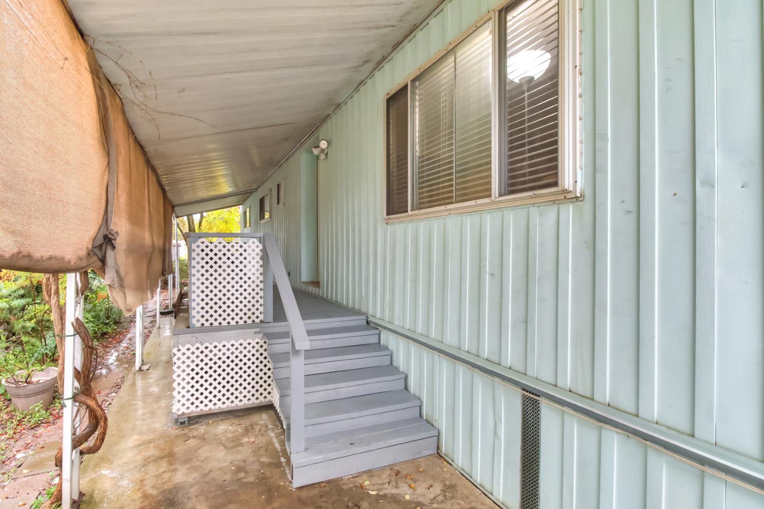 5250 Brook Park Lane