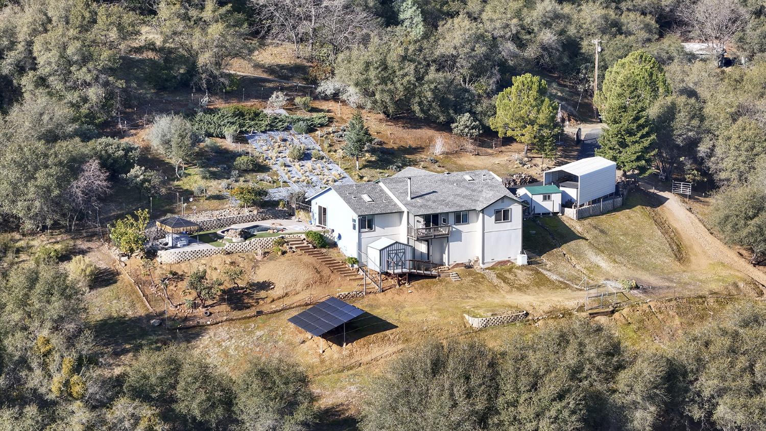 4121 Voyager Way