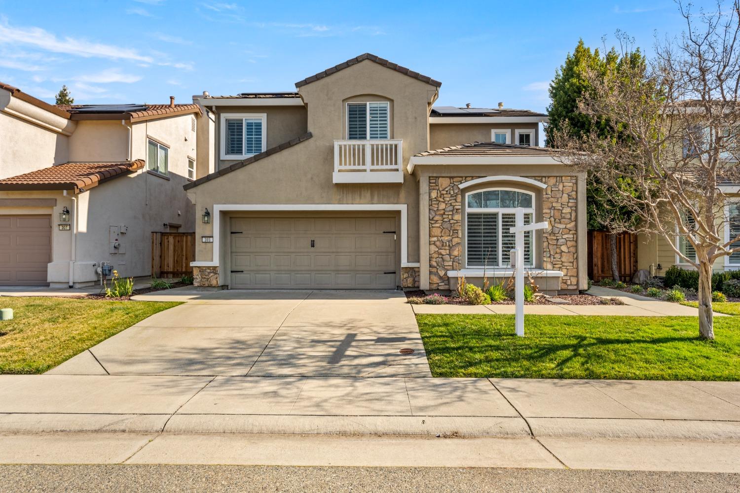 305 Dinis Cottage Lane