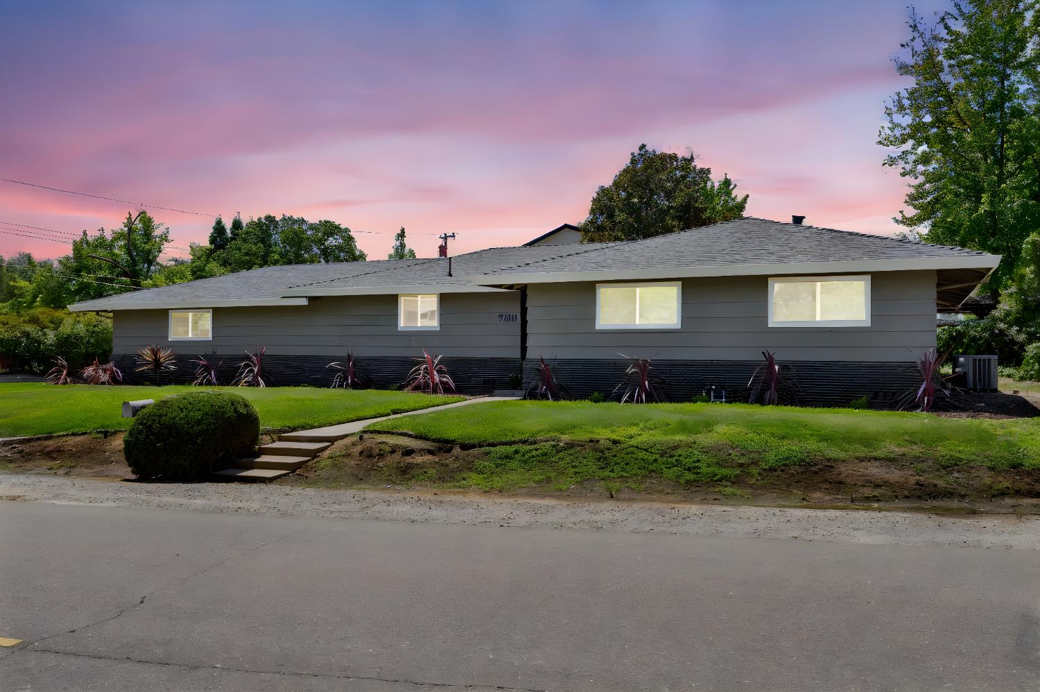 9100 La Serena Drive