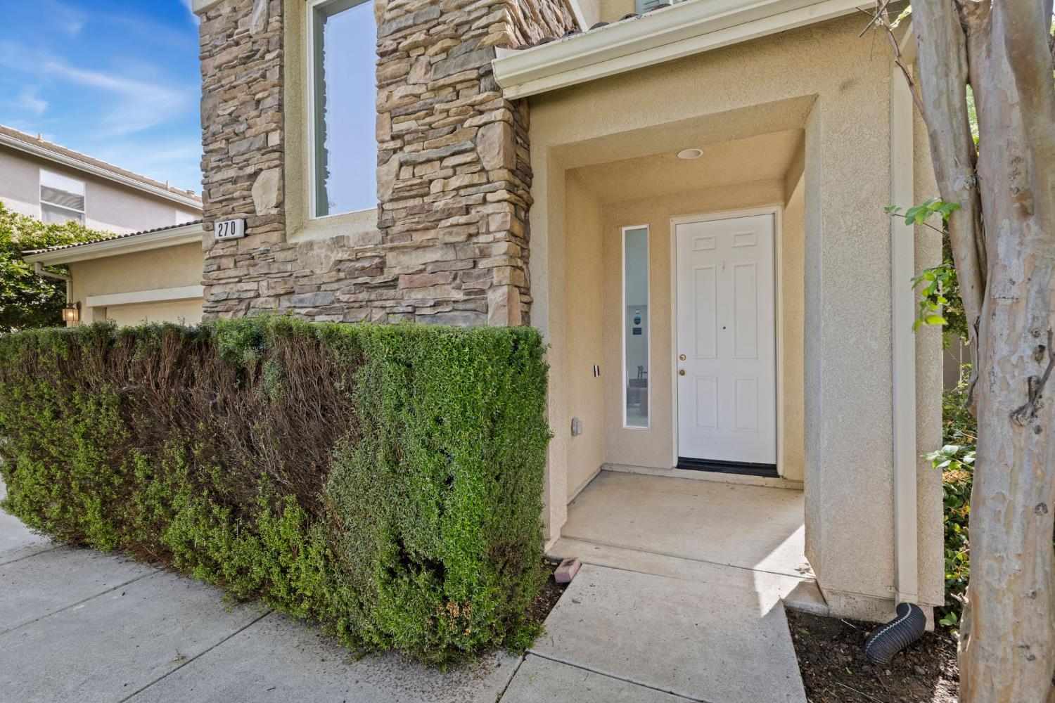 270 Belfont Circle