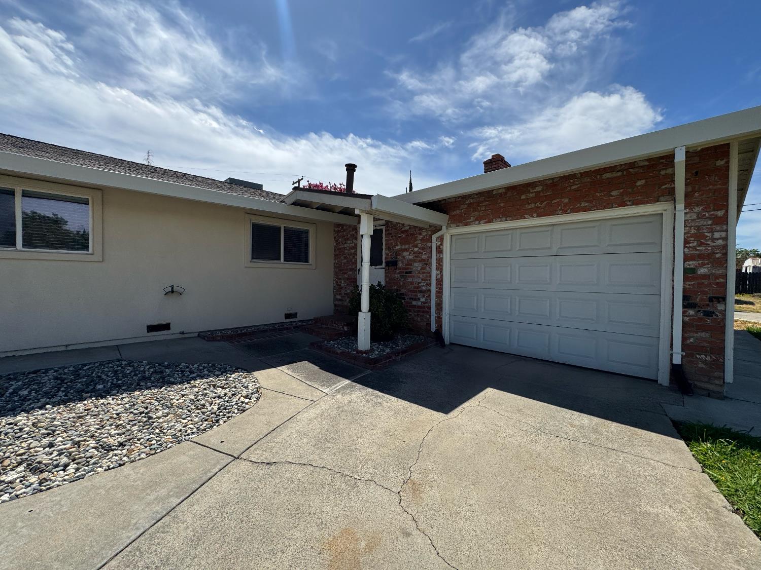 8134 Lichen Drive