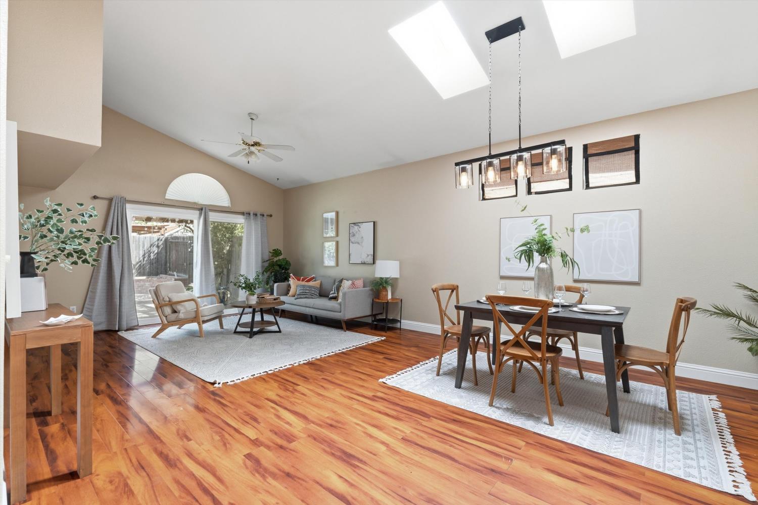 1253 Arbor Court