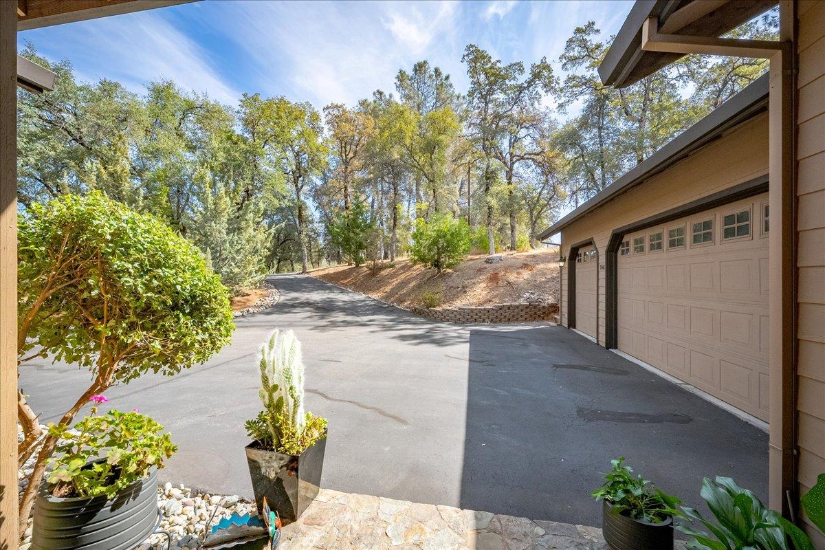 7410 White Oak Drive