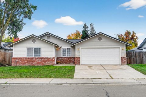 762 Twin Hills Drive Galt CA 95632