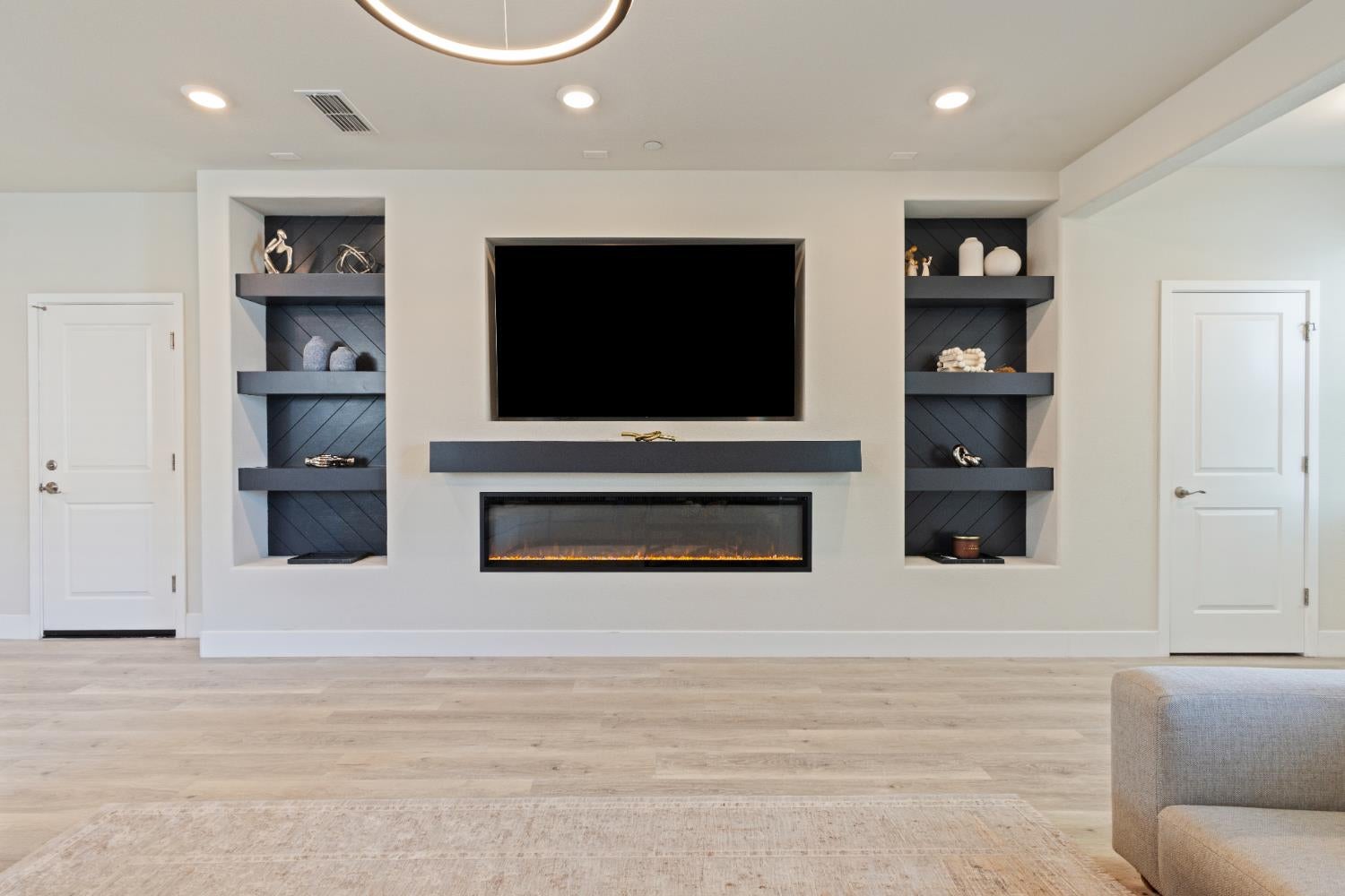 517 Desert Bloom Court