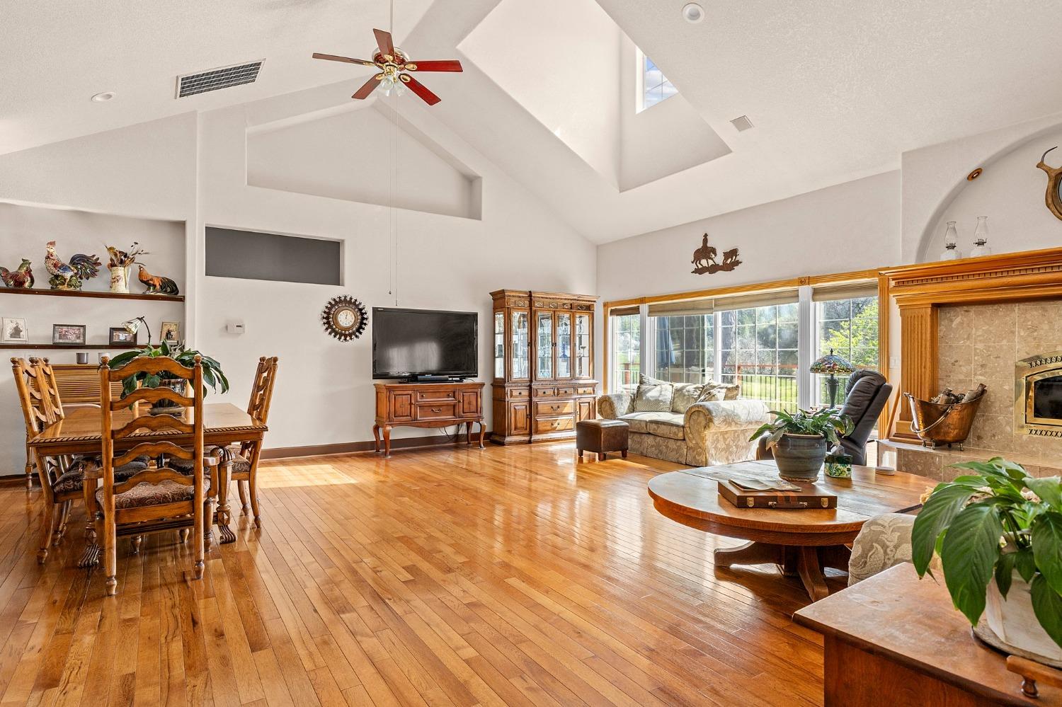 20219 Ponderosa Trail