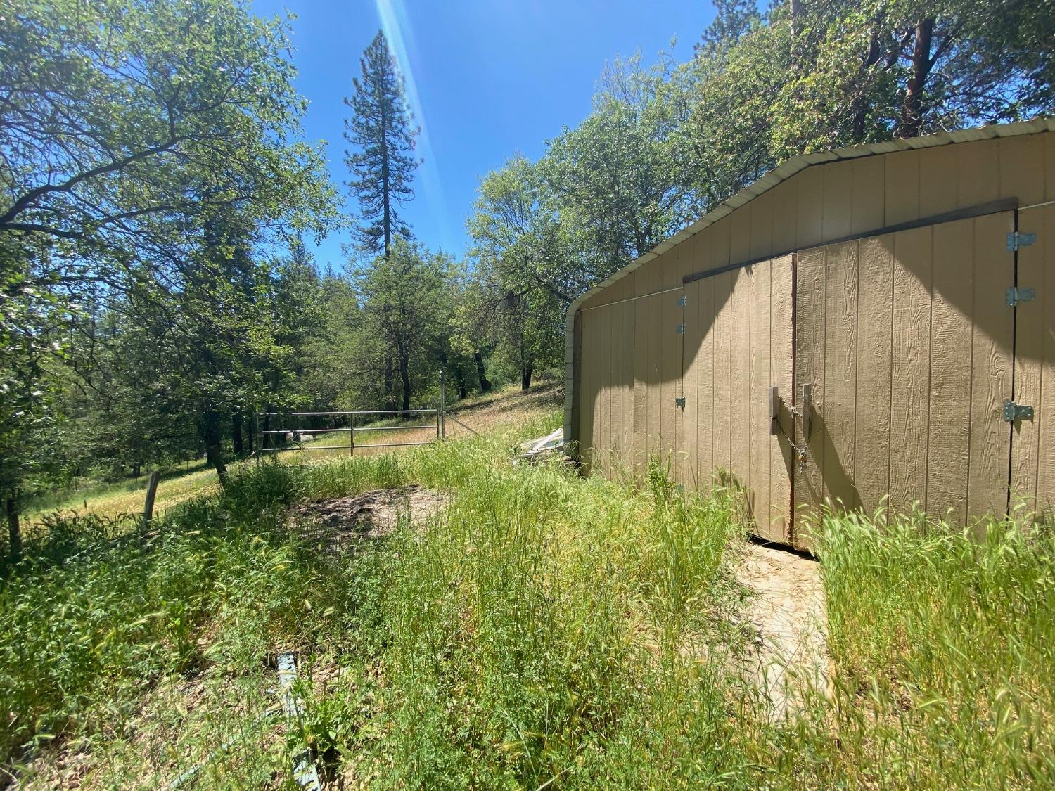 Dobbins, California 95935, United States, 2 Bedrooms Bedrooms, ,3 BathroomsBathrooms,Residential,Active,8825