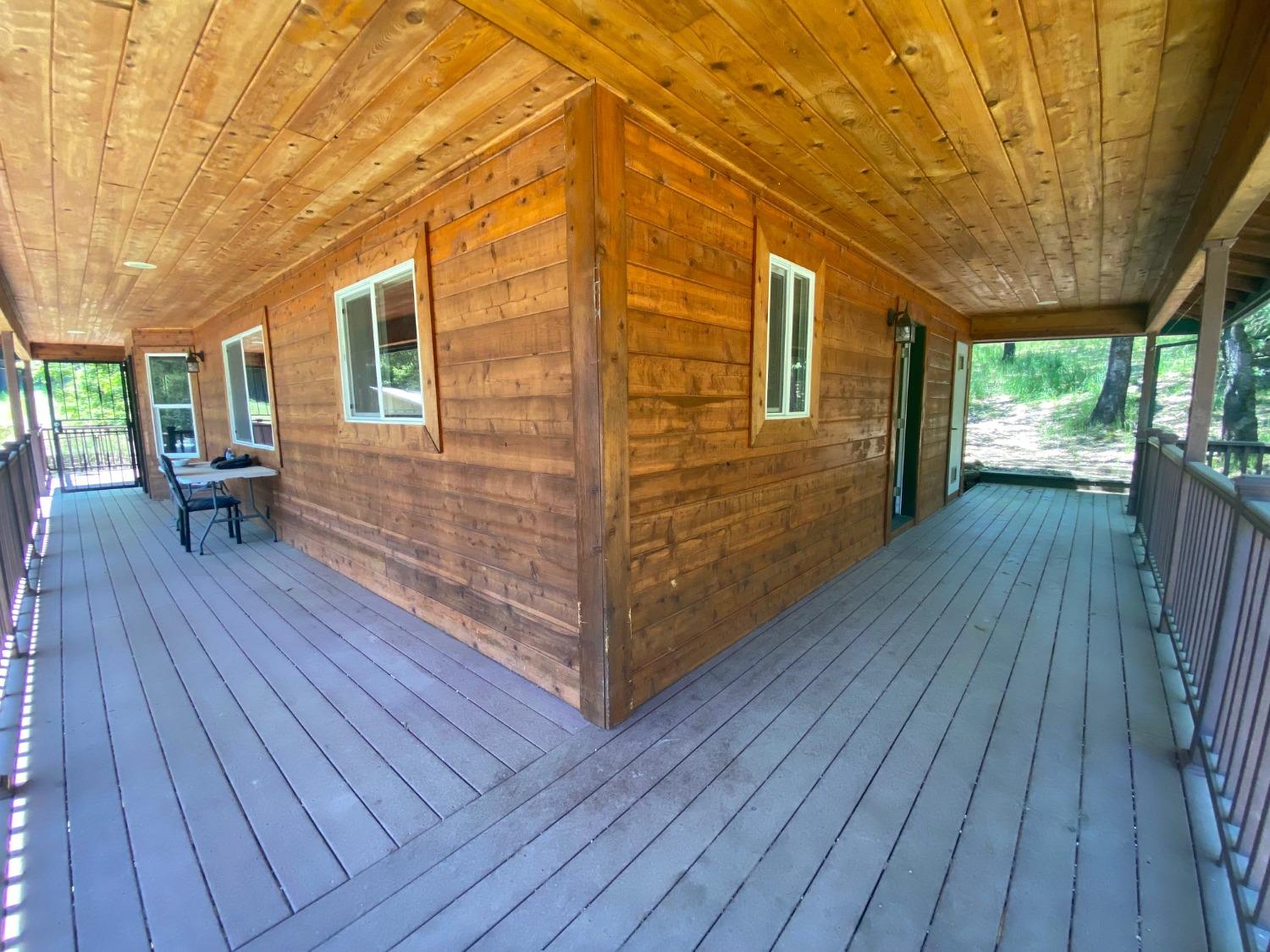 Dobbins, California 95935, United States, 2 Bedrooms Bedrooms, ,3 BathroomsBathrooms,Residential,Active,8825