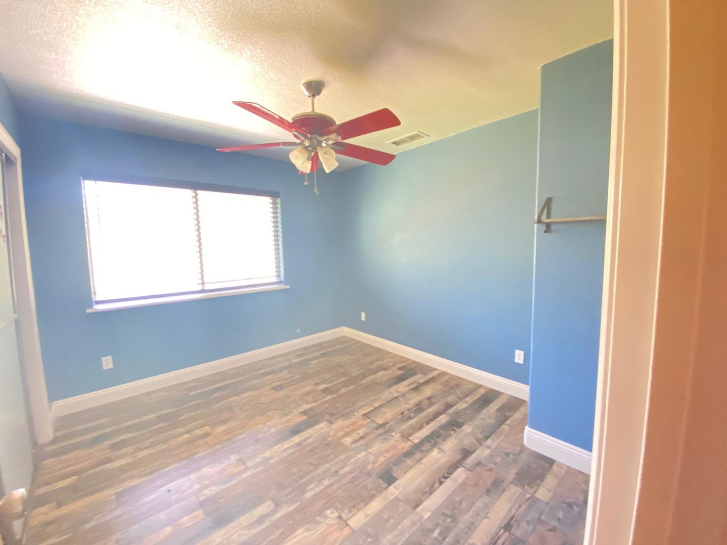 Dobbins, California 95935, United States, 2 Bedrooms Bedrooms, ,3 BathroomsBathrooms,Residential,Active,8825