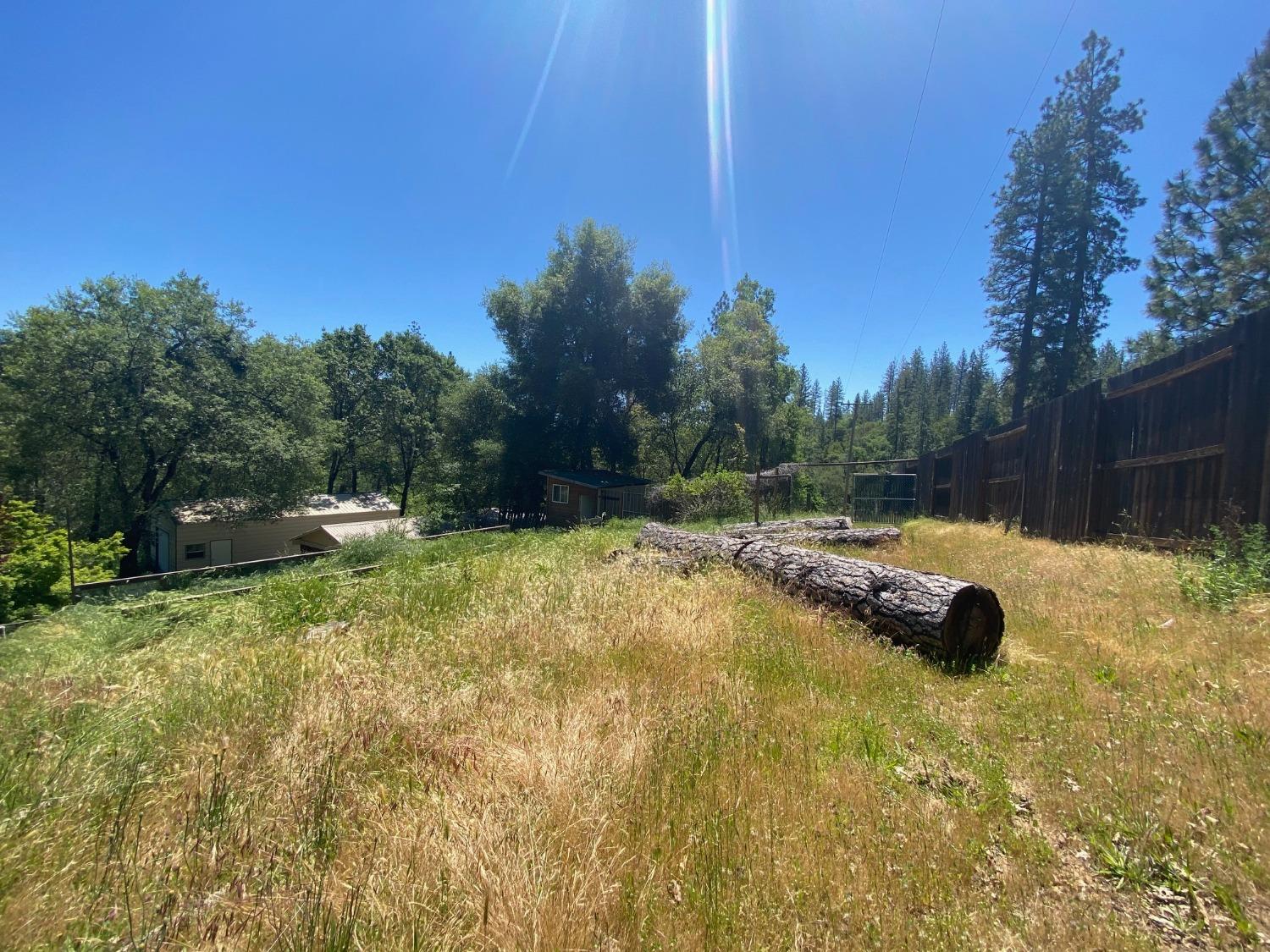 Dobbins, California 95935, United States, 2 Bedrooms Bedrooms, ,3 BathroomsBathrooms,Residential,Active,8825