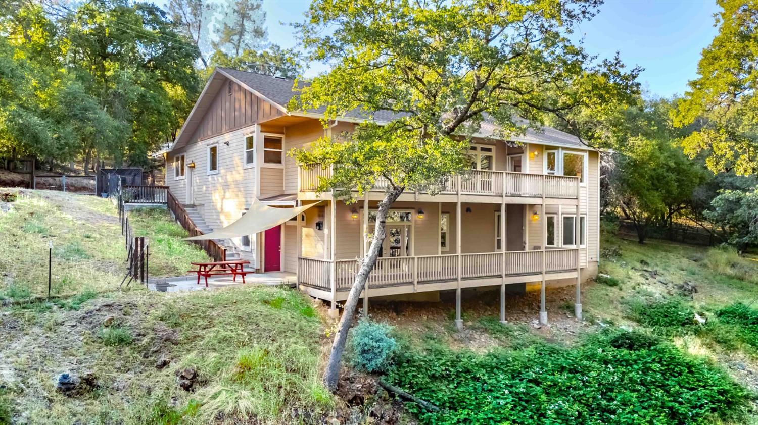 3037 Mandolin Way