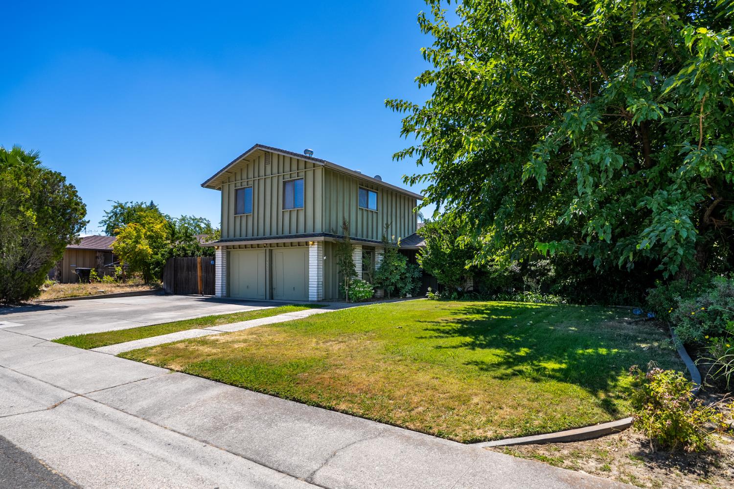 4972 Diablo Drive