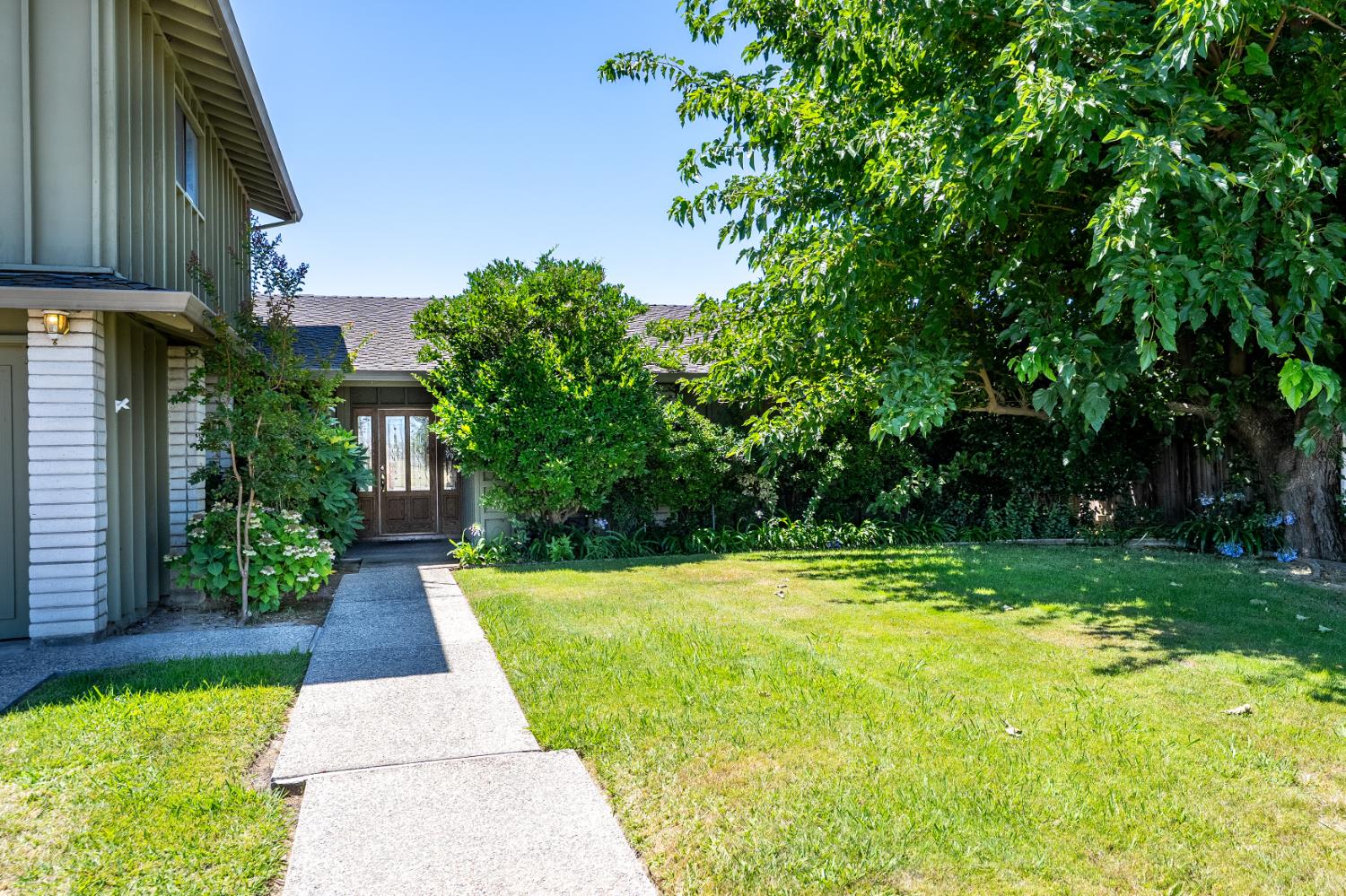 4972 Diablo Drive