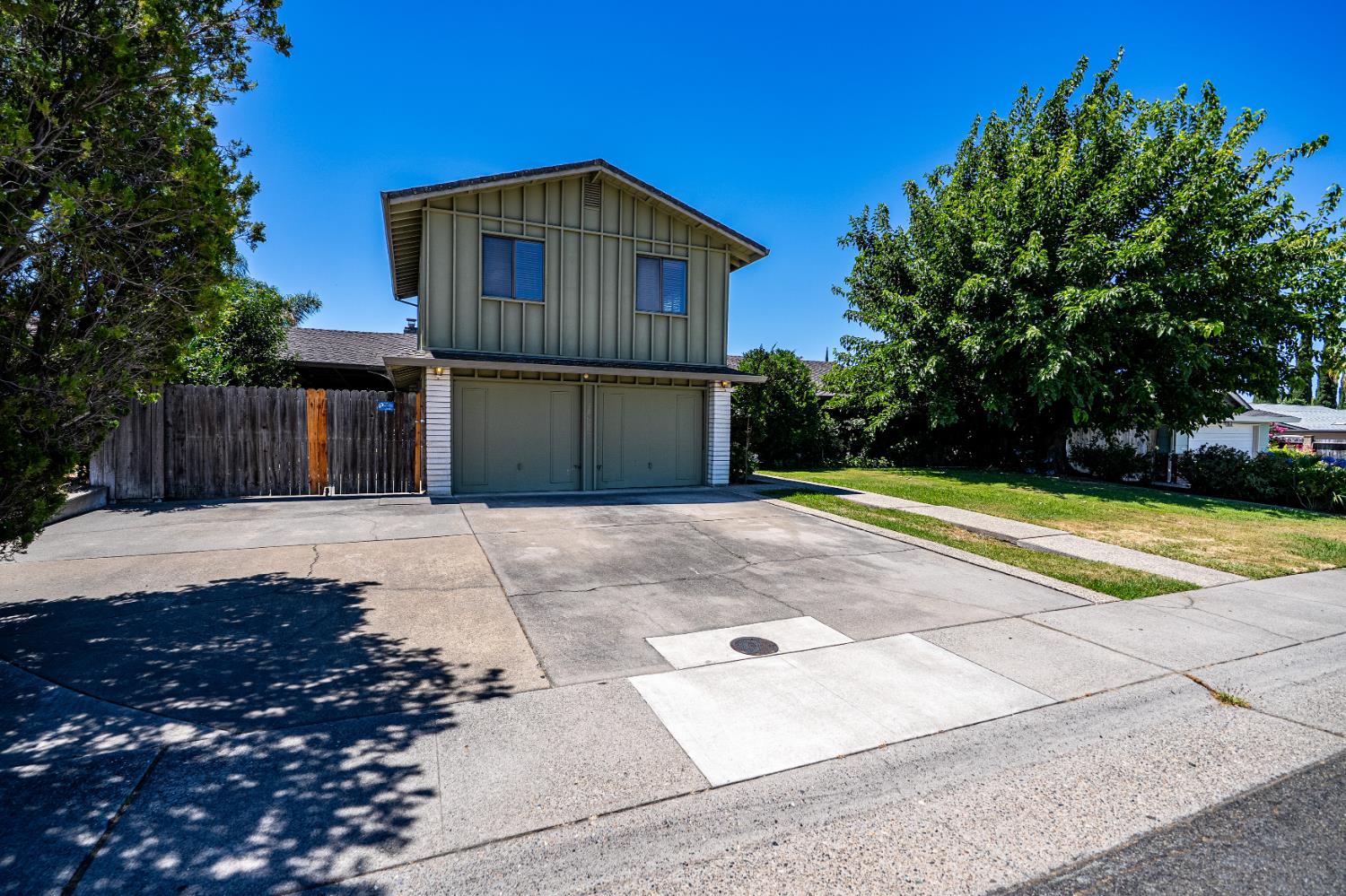 4972 Diablo Drive