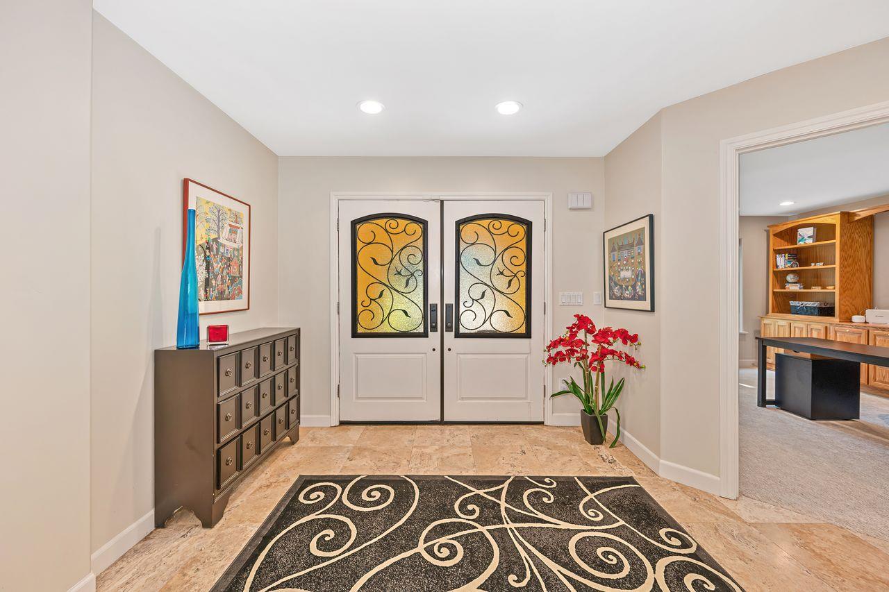 8307 Oak Knoll Drive
