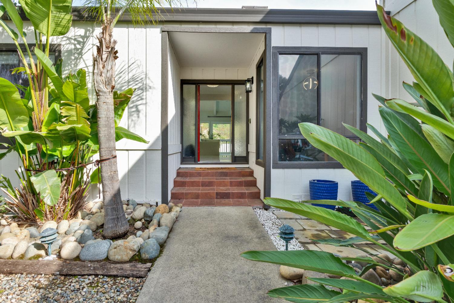 3187 Stanford Lane