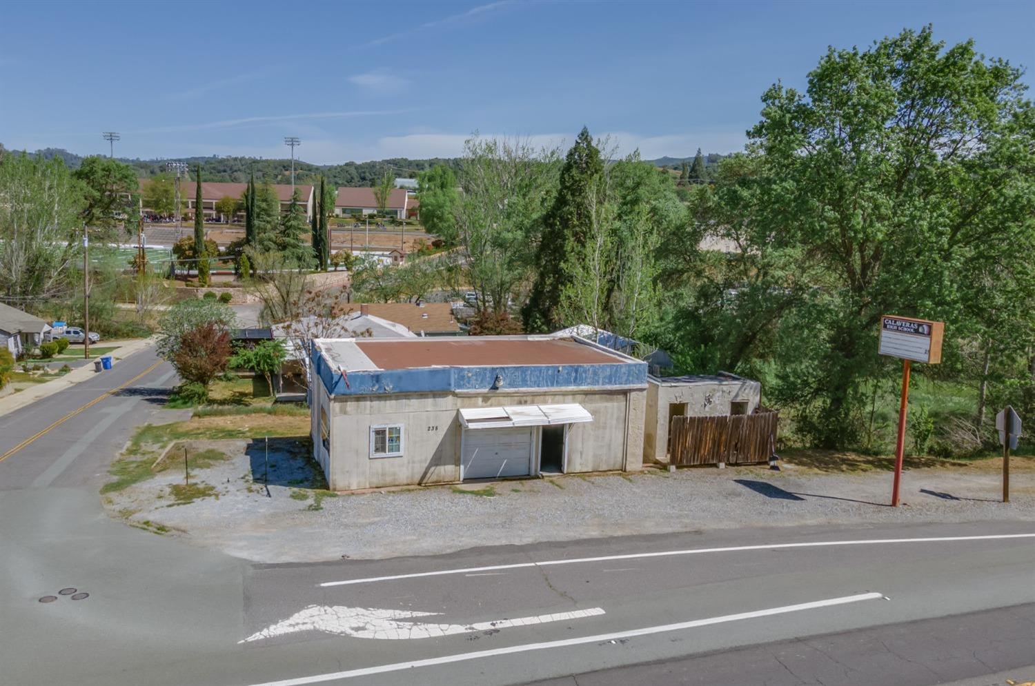 238 E Saint Charles Street