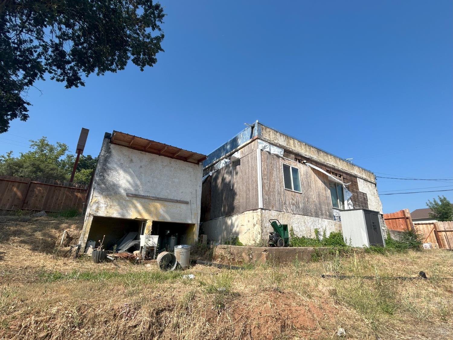 238 E Saint Charles Street