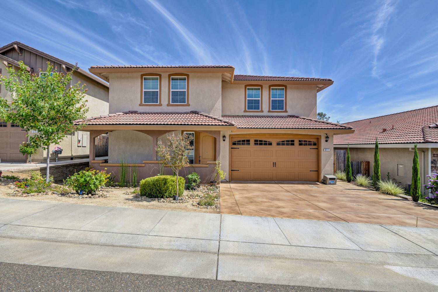 611 Willow Ridge Court