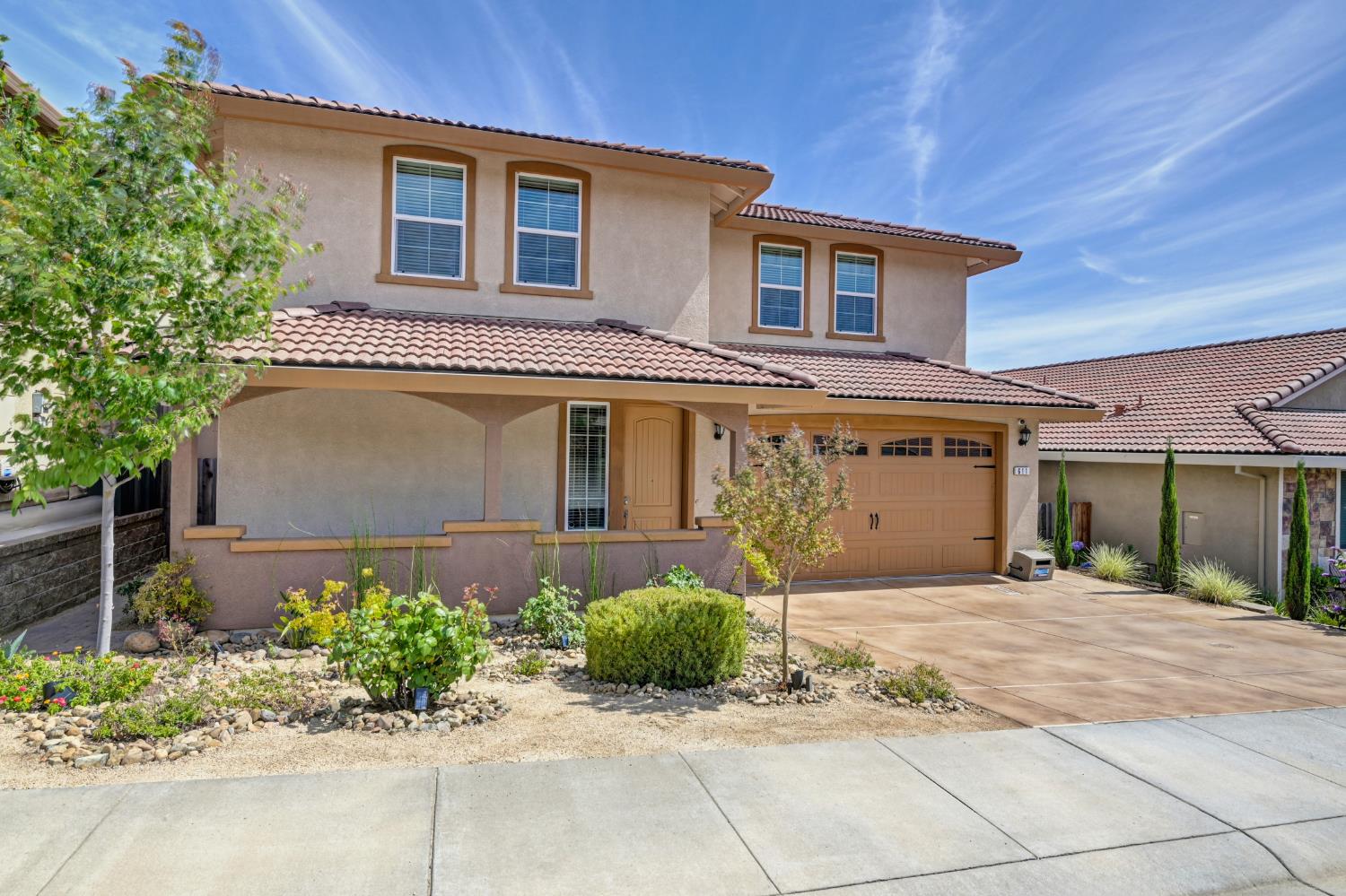 611 Willow Ridge Court