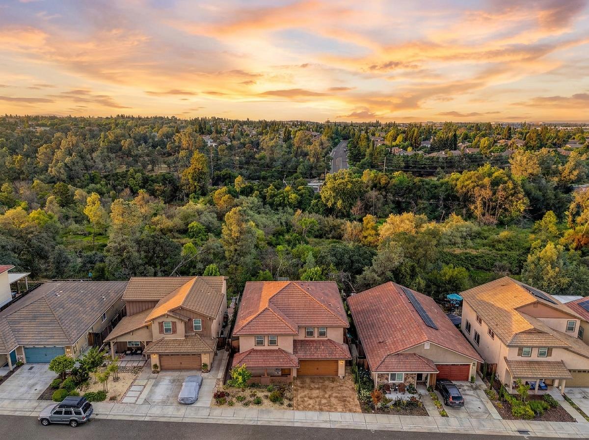 611 Willow Ridge Court