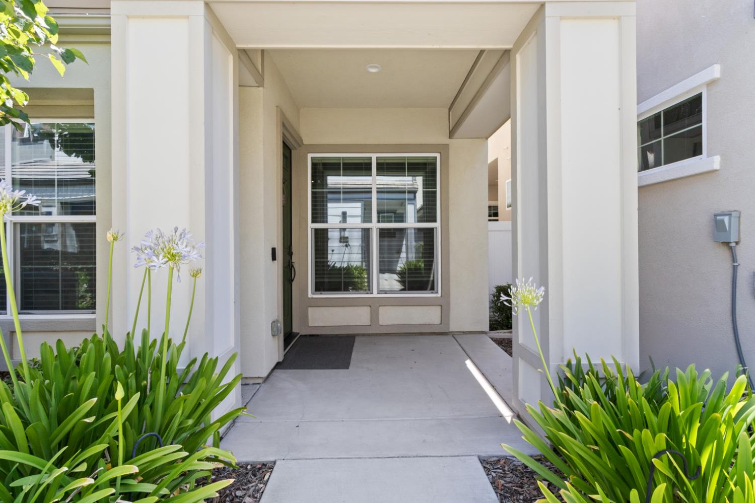 3286 Owl Court