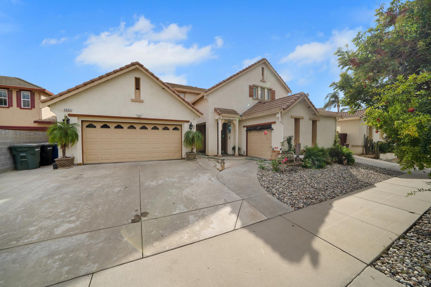 3626 Whispering Oak Drive