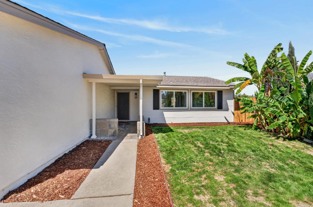 5701 Mount Shasta Court
