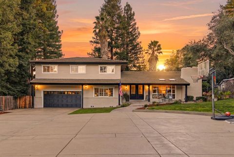 8560 Phoenix Avenue Fair Oaks CA 95628