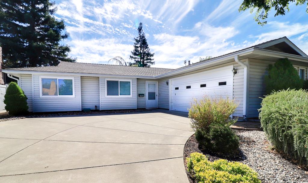 2619 Catalina