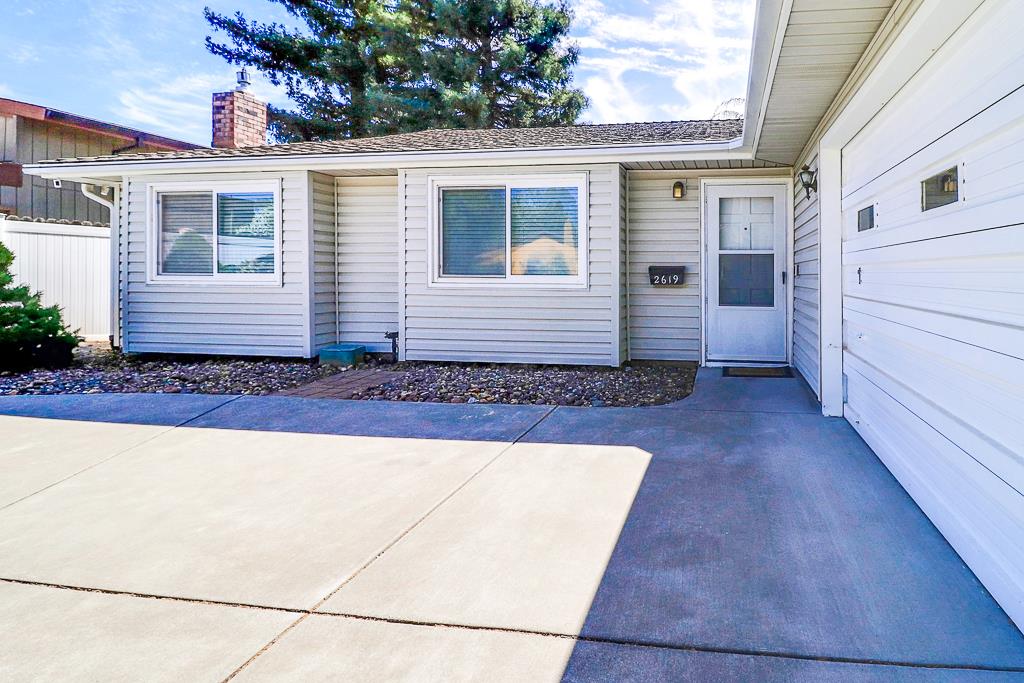 2619 Catalina