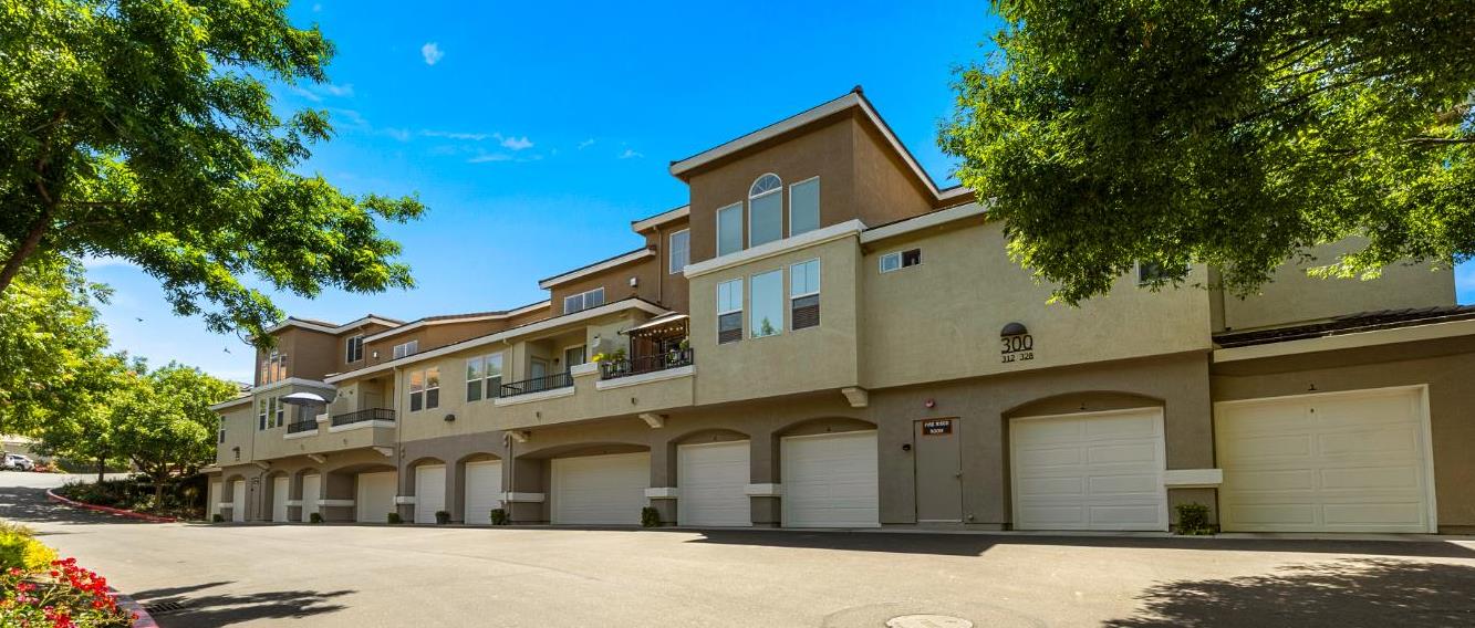 2230 Valley View Parkway 326