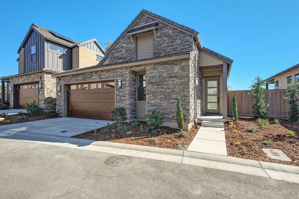 7080 Soleil Way