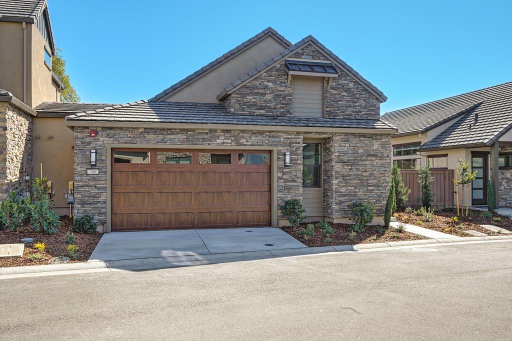 7080 Soleil Way