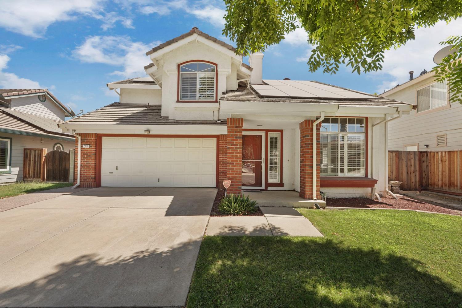 2610 Meadow Brook Lane