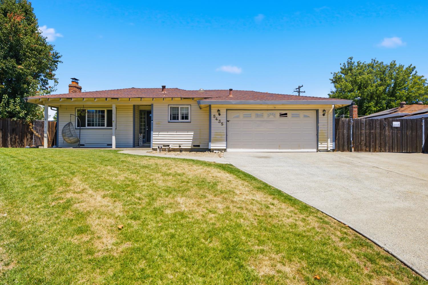 5435 Blueridge Court