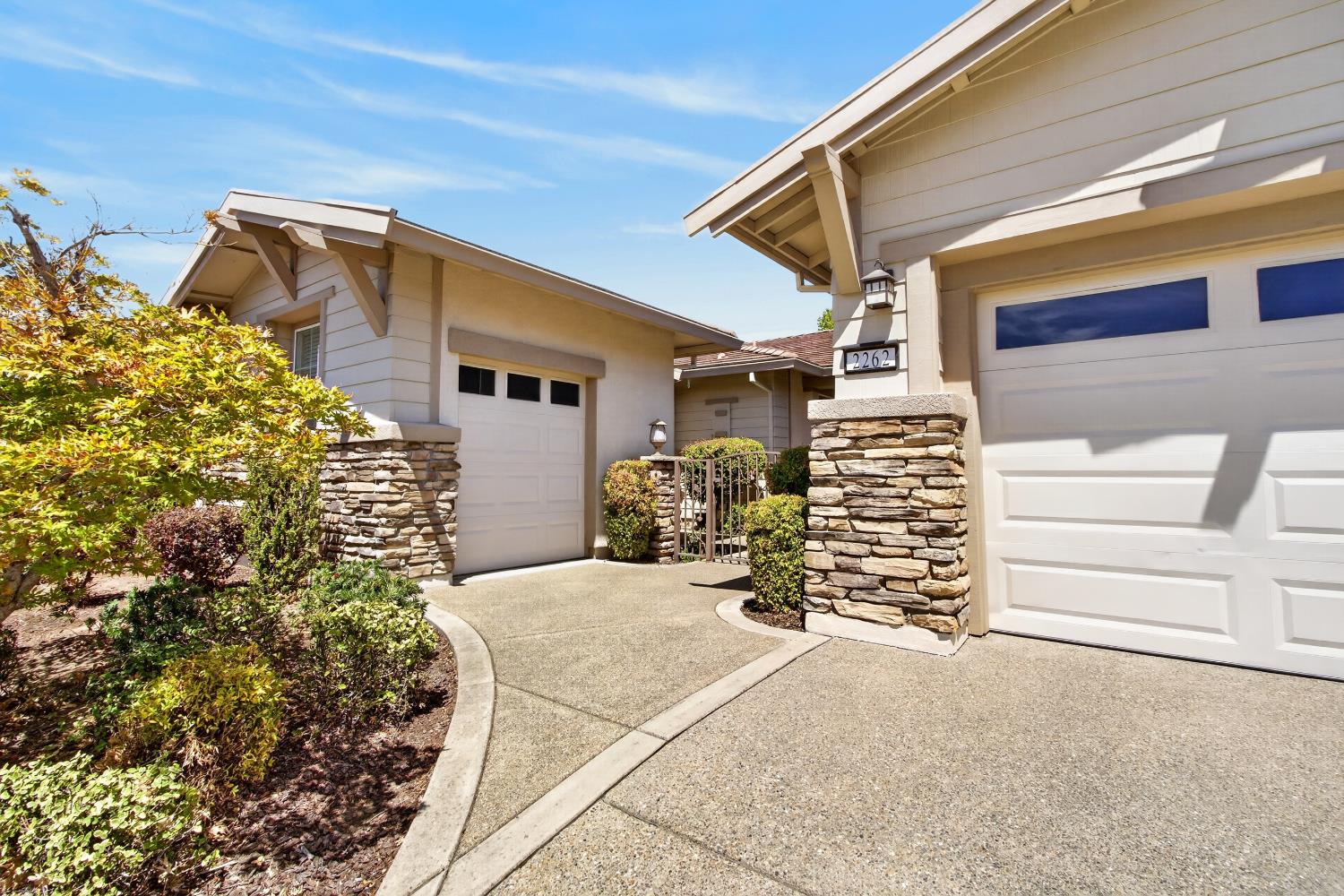 2262 Walden View Lane