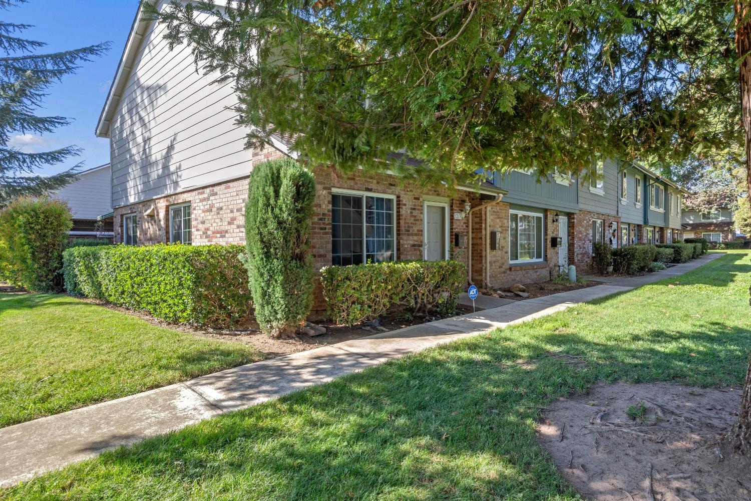 5213 Gibbons Drive